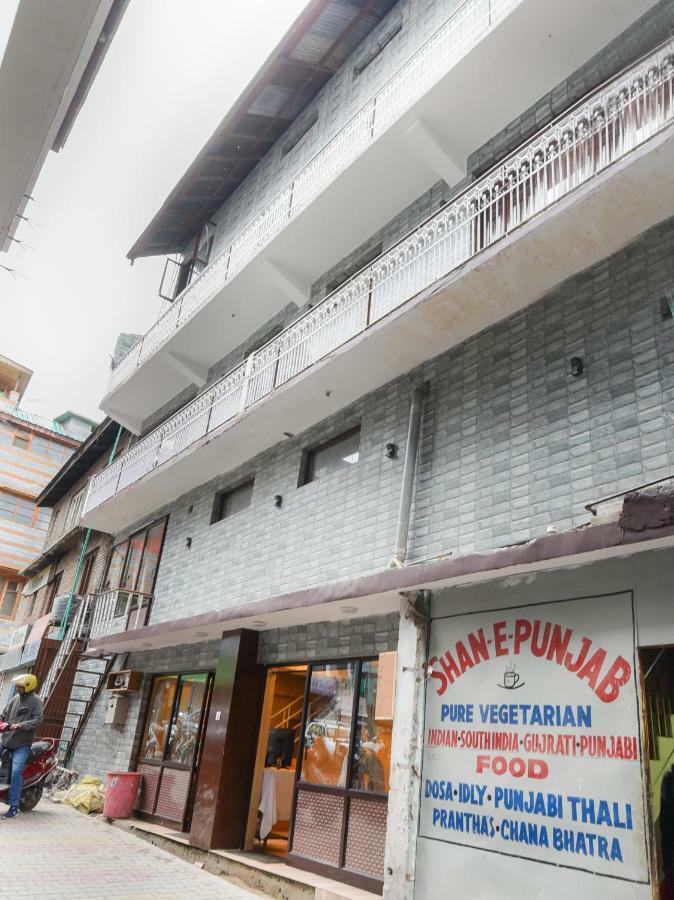 Oyo 46485 Hotel Vijayant Manāli Exterior foto